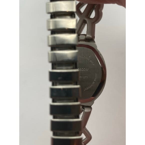 Elegant Womens Pearl Like  Quartz Watch Stretch Band w/ Hearts New Battery - Picture 5 of 6